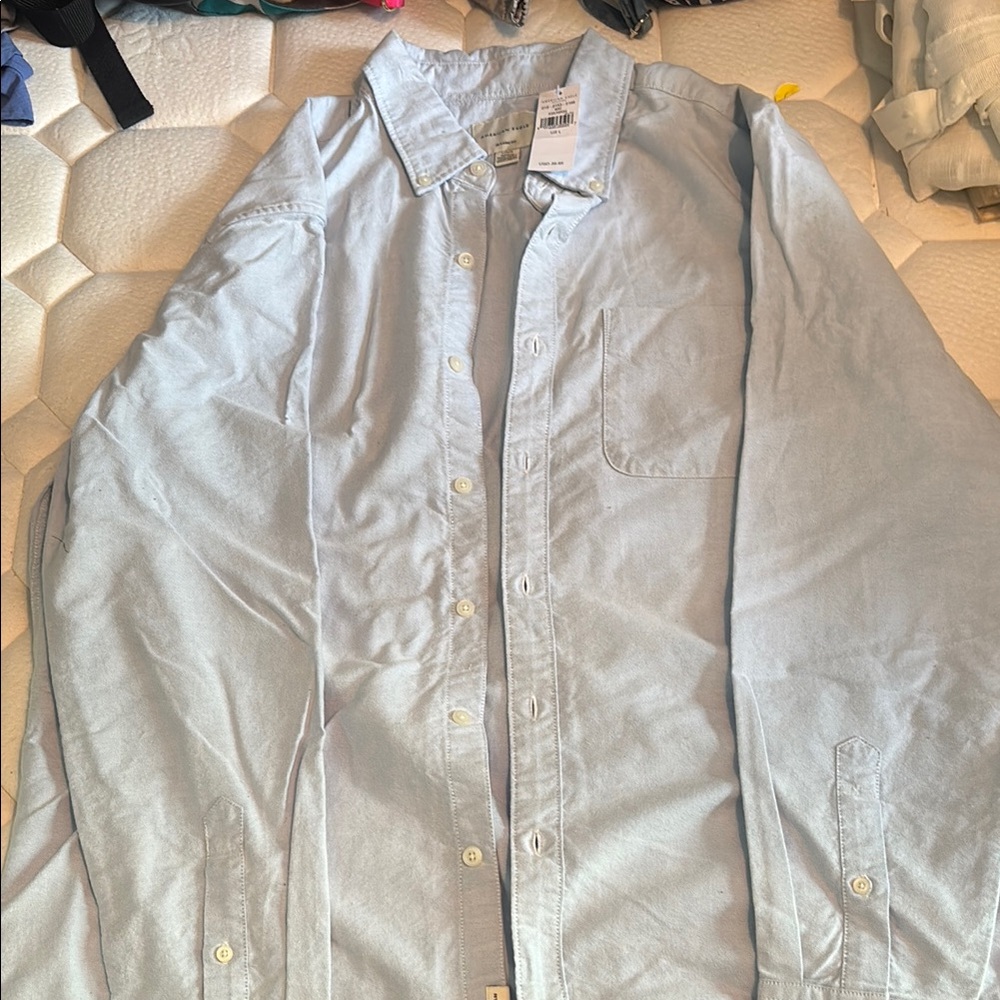 American Eagle Outfitters Blue Casual Button Down Shirt